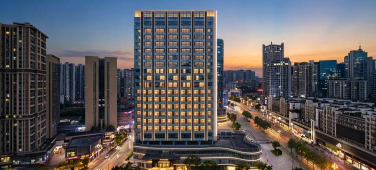 富力·史丹尼|LUMINOUS·COZY府邸(珠江新城体育西路店)图片