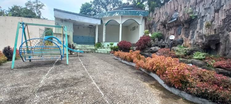 灵加尔贾蒂 - 库宁安的Rehat(Rehat at Linggarjati - Kuningan)图片