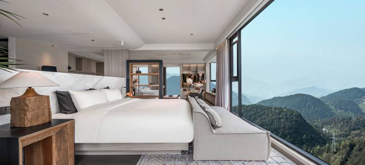 白房子远景民宿(仙女山店)图片