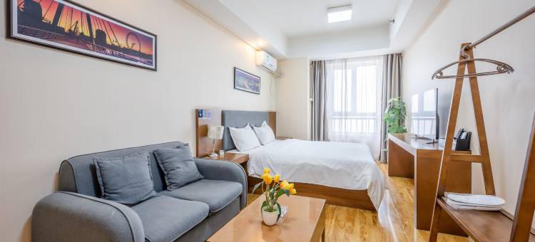 大连斯维登服务公寓(开发区万达广场)图片