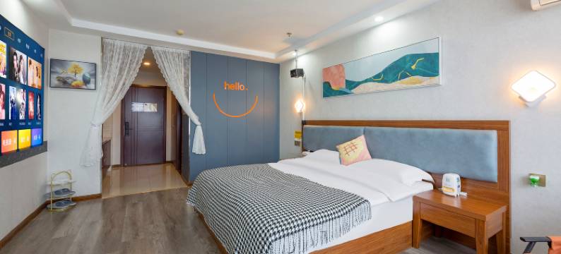 理想轻奢民宿(勒泰中心北国商城店)图片