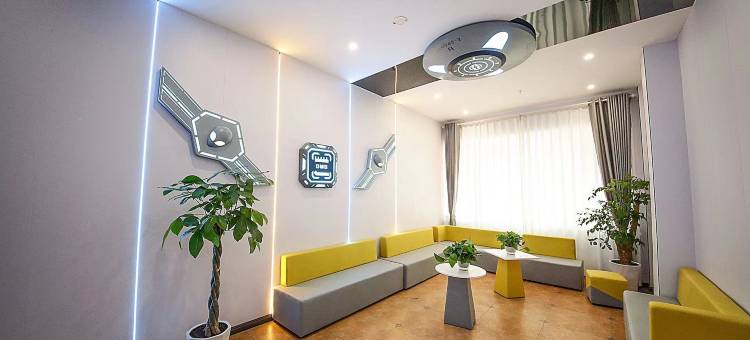 盟克电竞酒店(内江万达广场高铁站店)图片