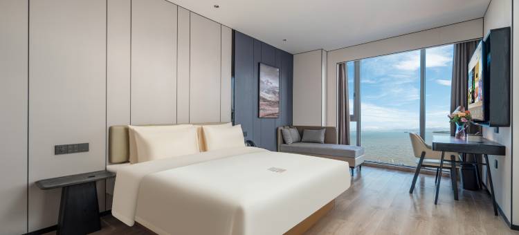 舟山普陀半升洞码头亚朵酒店图片