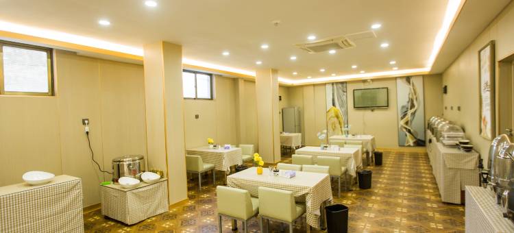 如家派柏·云酒店(界首人民路店)图片