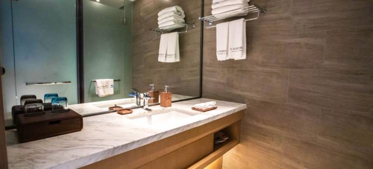 乌兰察布日光草原大河湾度假酒店图片