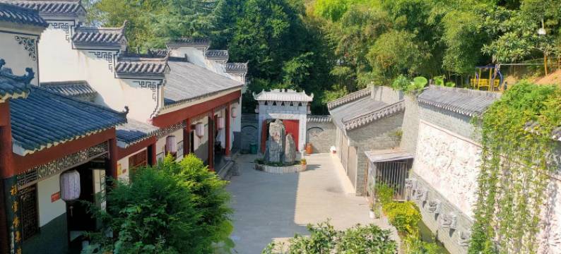 汉阴龙岗大酒店图片