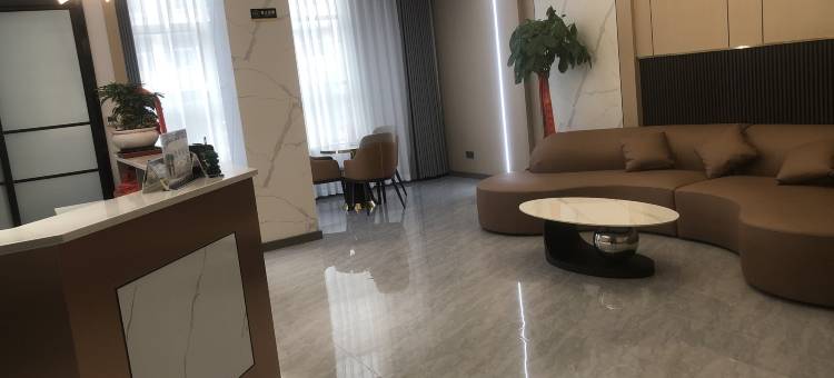 东至新开元酒店(汇金商业步行广场店)图片