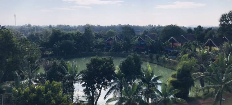 Saensukkho绿色酒店度假村(Saensukkho Green Hotel & Resort)图片