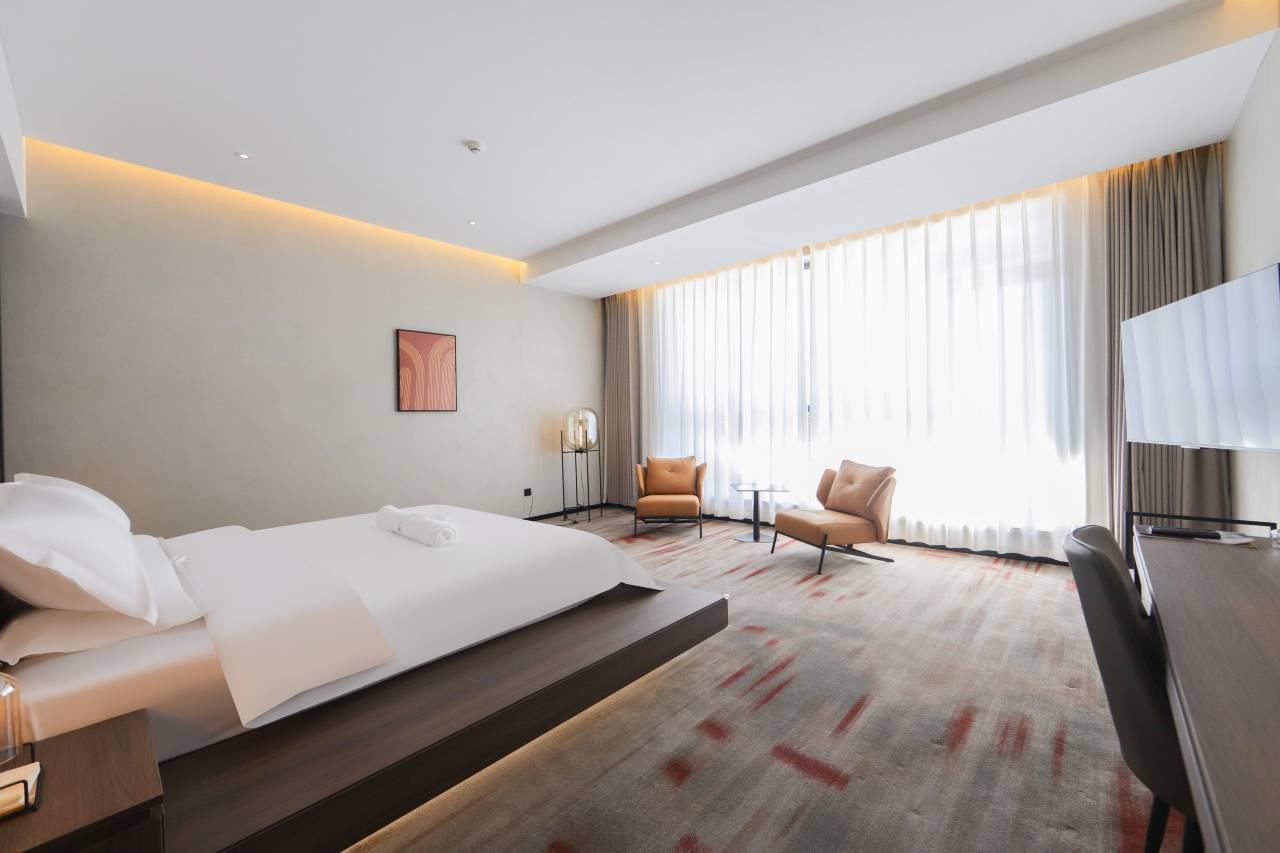 韵度假民宿(龙井足球小镇劳顶笨咖啡公园店)图片