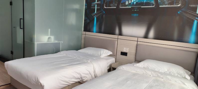 速8电竞酒店(昌图家和美商城火车站店)图片