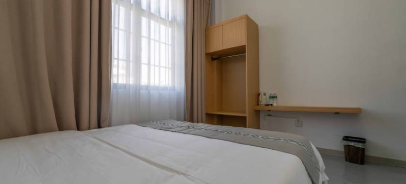 洱畔月民宿图片