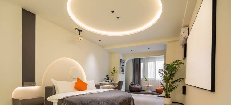 缘宿·设计师投影民宿(大同高铁南站方特店)图片