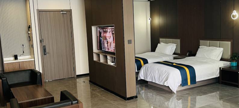 恩泽华亿酒店(咸阳西站店)图片