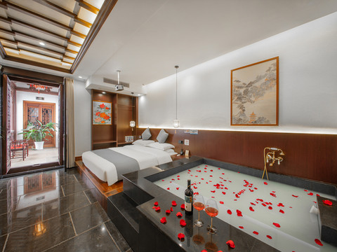 弥勒叁月里民宿(湖泉生态园店)