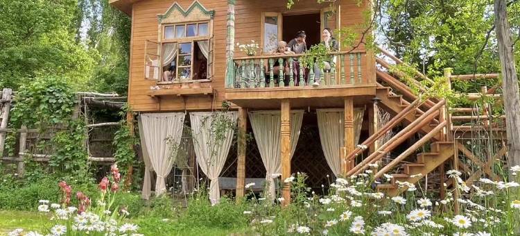 霍城见树民宿(晃晃村店)图片