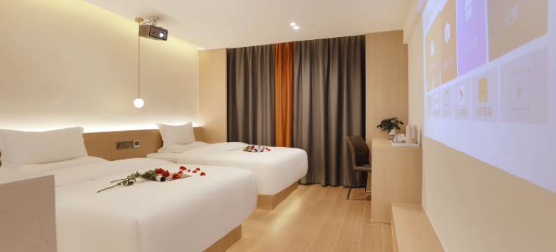 服务大楼酒店(贵阳火车站万象城店)图片