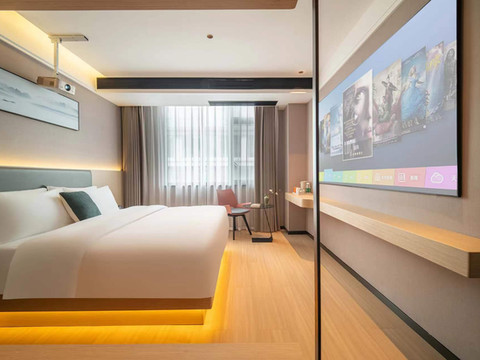 KMF影宿智慧酒店(贞丰县人民医院贞丰汽车站店)