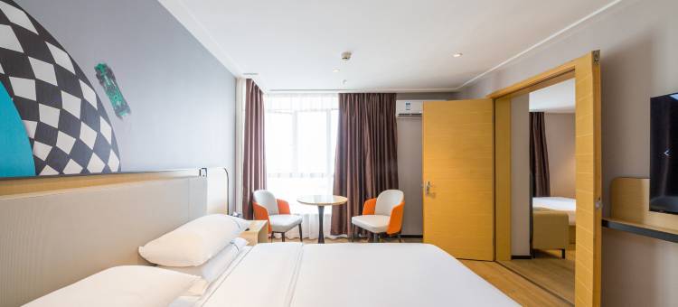 城市便捷酒店(景德镇人民广场国贸陶瓷城店)图片