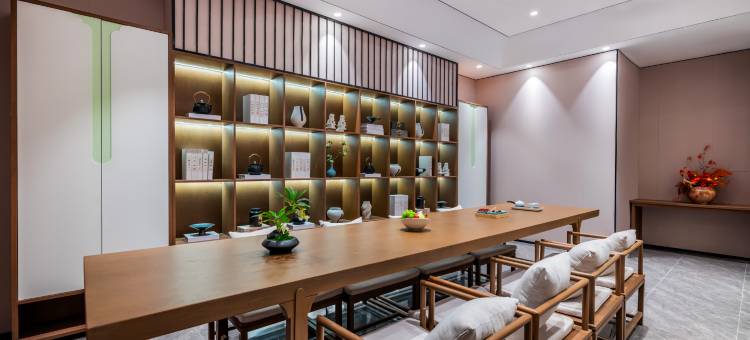 陌上轻居酒店(周口商水中州大道店)图片