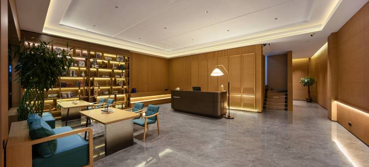 广州泊隐酒店(汇金国际金融城中心科韵路地铁站店)图片