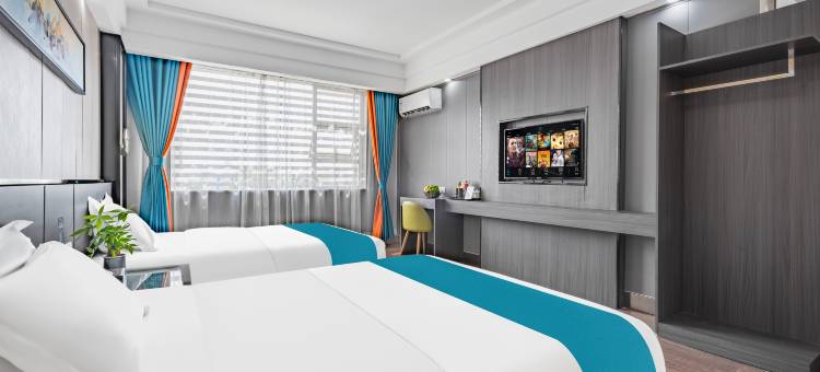 威尼斯时尚酒店(来宾北站政和步行街店)图片