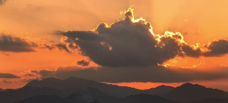 阿卡那拉·橘子海日落美宿图片