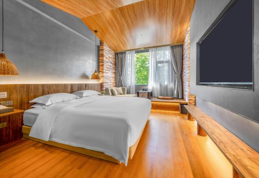 Xiaoqi Art Hotel (Nanjing Wutong Museum  Avenue) Hotel Overview