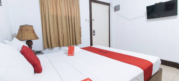 红多兹酒店@邦板牙安吉利斯马里法(RedDoorz @ Marifa Hotel Angeles Pampanga)图片