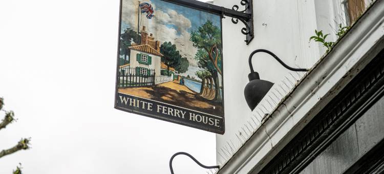 帕普乐维多利亚白渡轮旅馆(PubLove @ the White Ferry, Victoria)图片