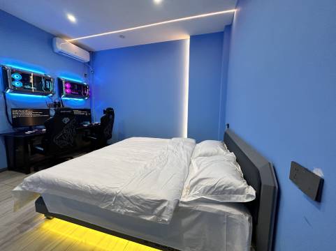 扎赉特旗灰鲸电竞酒店