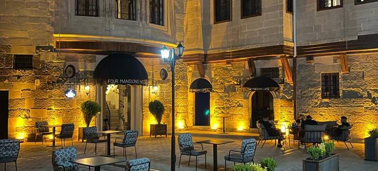 四大豪华酒店(Four Mansions Hotel)图片