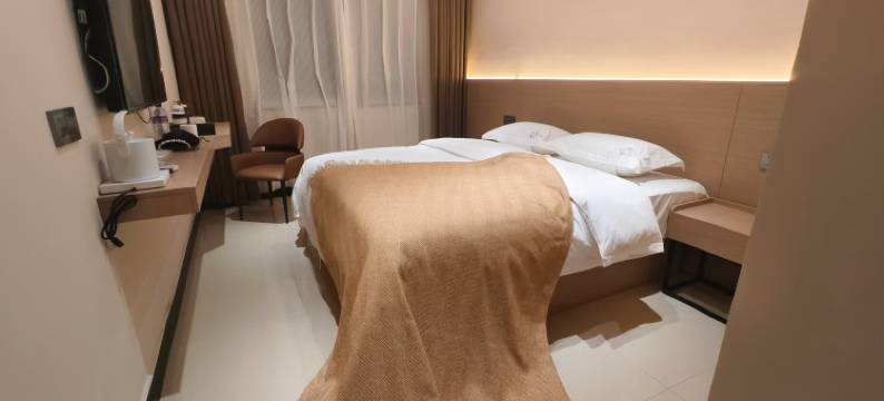 楚雄月沐云玺酒店(彝人古镇店)图片