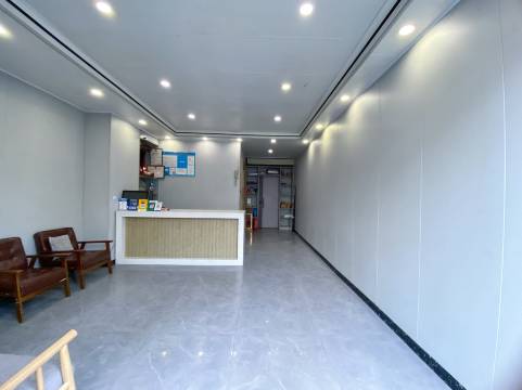 南昌水城半岛宾馆(红谷滩二附院店)