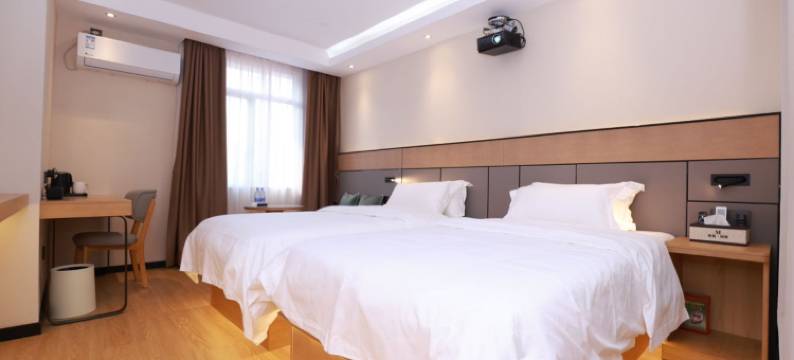 美漫·丽致酒店(珠江医院江泰路地铁站店)图片