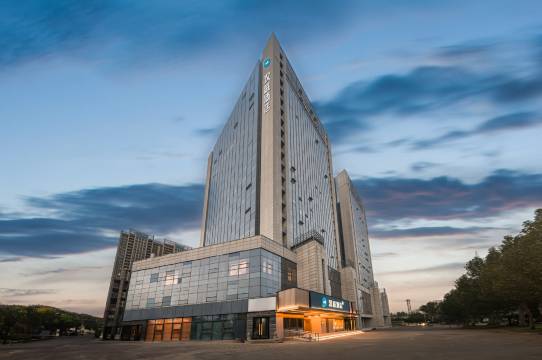 汉庭酒店(济南西站西广场店)