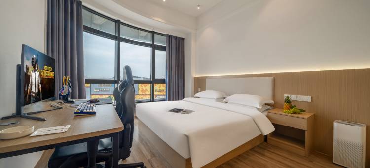 夏之悦电竞酒店(衢州高铁站万达广场店)图片