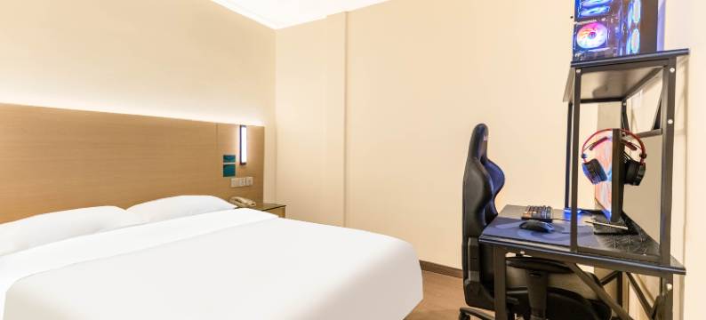 摩戏电竞酒店(广西贵港国际生活港高铁站店)图片