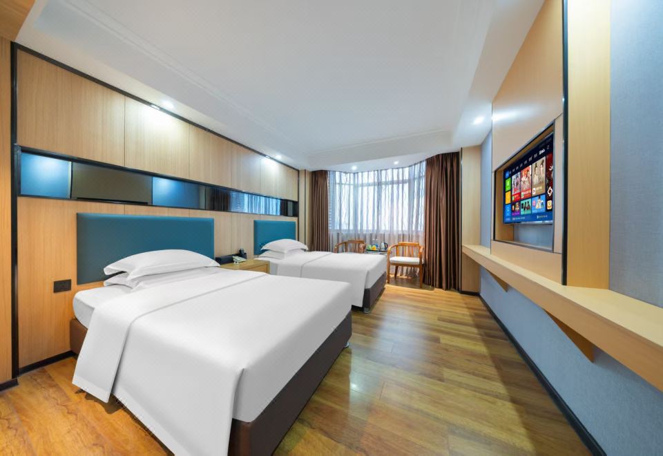 DIYAHotel Hotel Overview