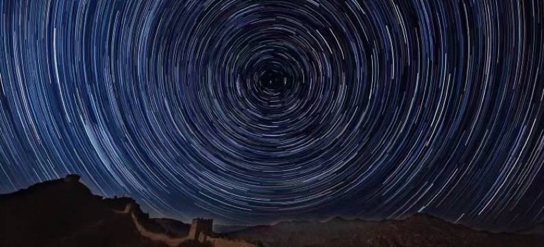 柱角石农家院图片