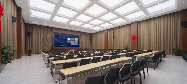 观澜酒店(山西省足球训练基地店)图片