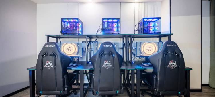 美娱·星峰电竞酒店(新余大桥火车站店)图片