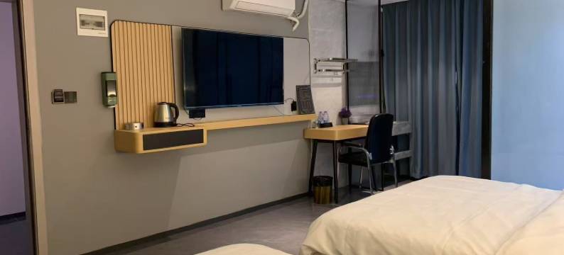 浦北四季来时尚酒店(寨圩镇店)图片