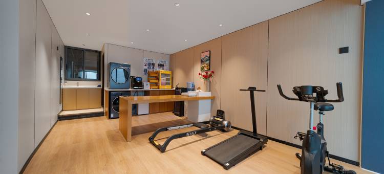 W+城季酒店(华森时代广场店)图片