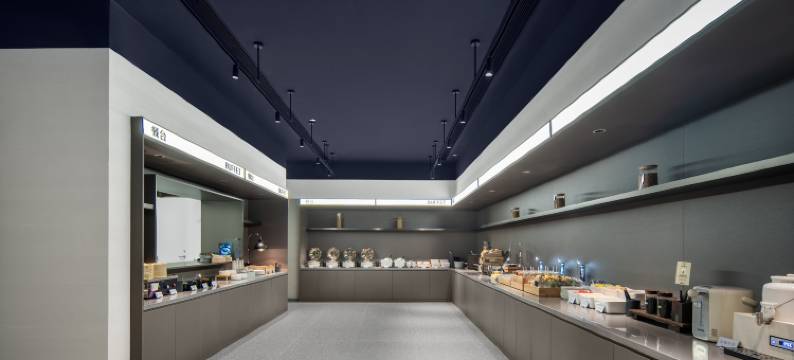 重庆南滨路工商大学轻居酒店图片