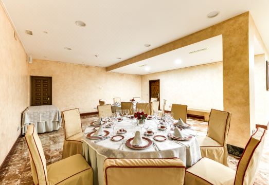 Sercotel Alfonso VI Hotel Overview