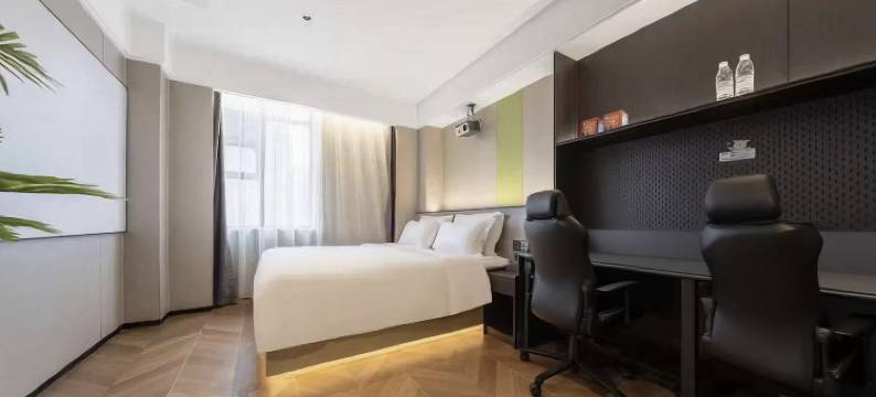 懒鹿电竞酒店(江汉路店)图片