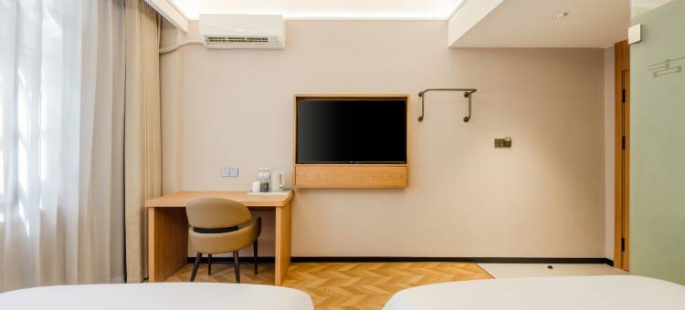 南丹泓泉雅居酒店(金芙蓉广场幸福城店)图片