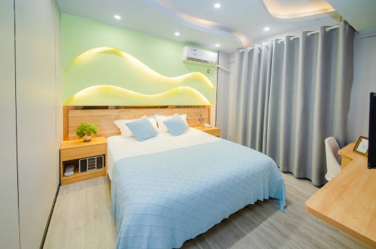 丽晶商务酒店(东门路摩尔城店)