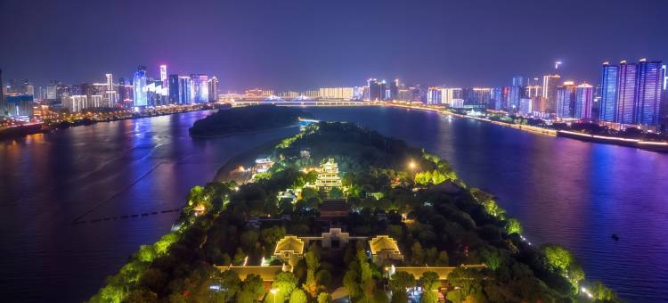 长沙华悦阳光酒店(湖南省博物院北辰三角洲地铁站店)图片