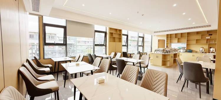 格林豪泰智选酒店(资中中铁城市中心店)图片